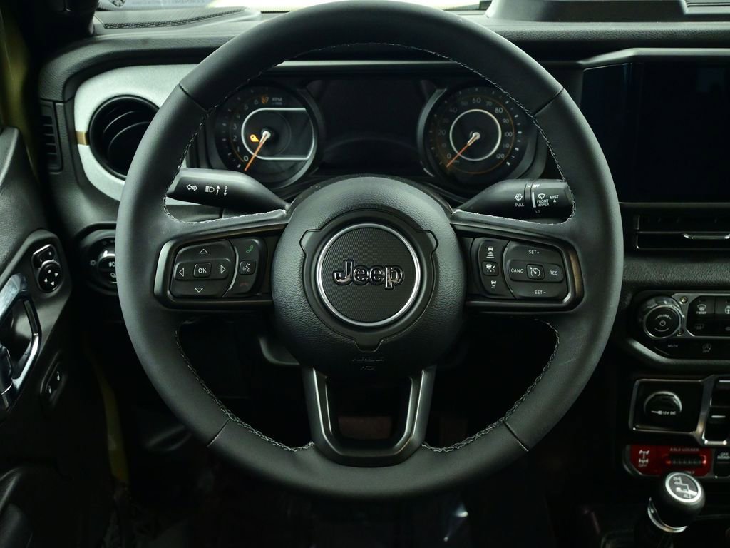 Used 2025 Jeep Gladiator Willys image 34