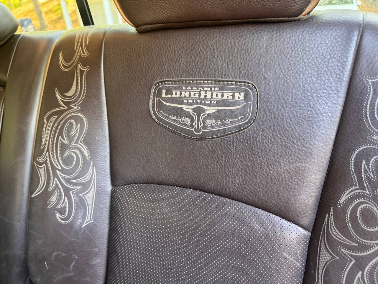 Used 2011 RAM 1500 Laramie Longhorn AWD/4WD image 29