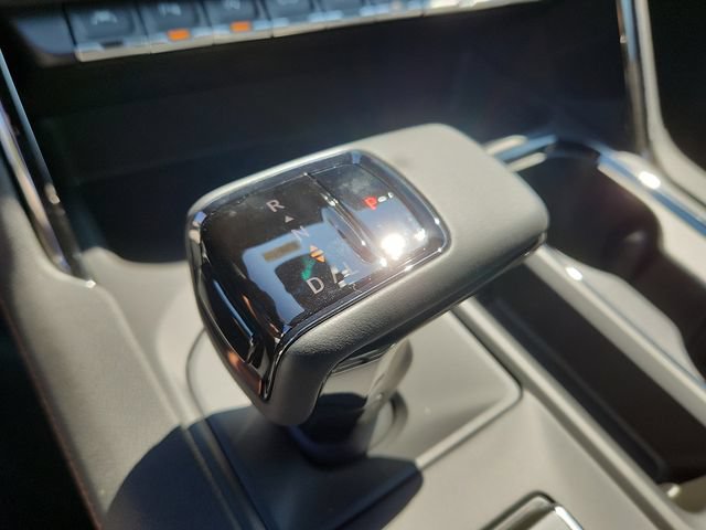 New 2026 GMC Sierra 1500 AT4 w/ Technology Package AWD/4WD image 10