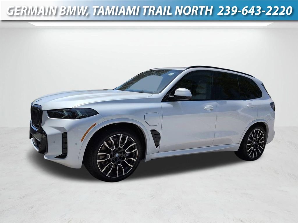New 2026 BMW X5 xDrive50e w/ M Sport Package AWD/4WD image 1