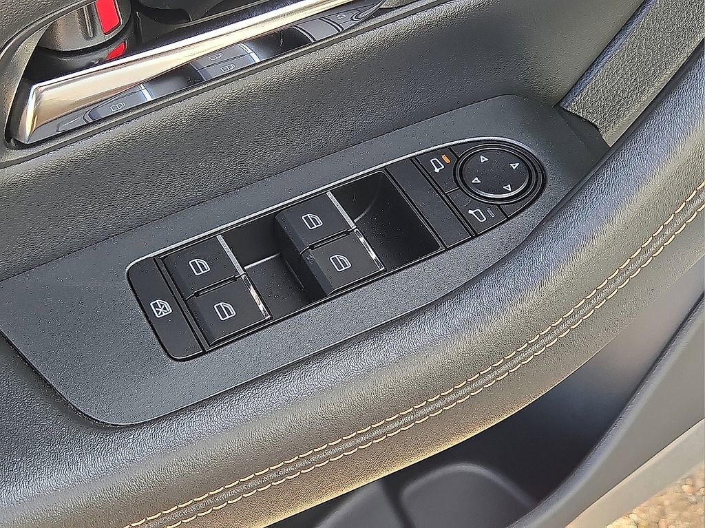 New 2026 MAZDA CX-90 Plug-In Hybrid w/ Preferred image 23