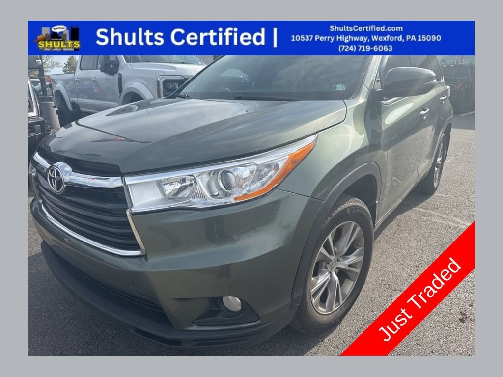 Used 2015 Toyota Highlander XLE AWD/4WD image 1