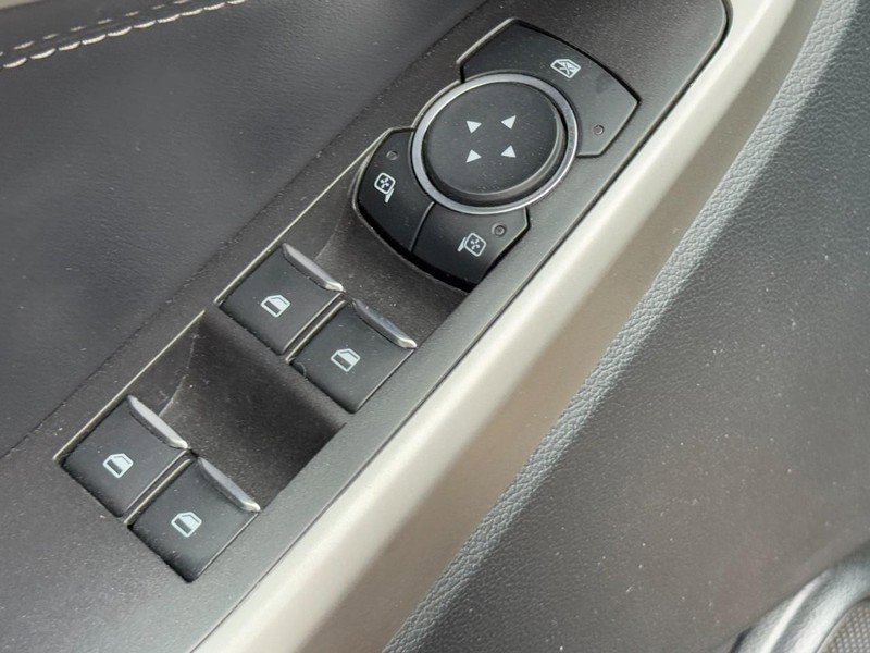 Used 2023 Ford Explorer XLT w/ Equipment Group 202A image 22