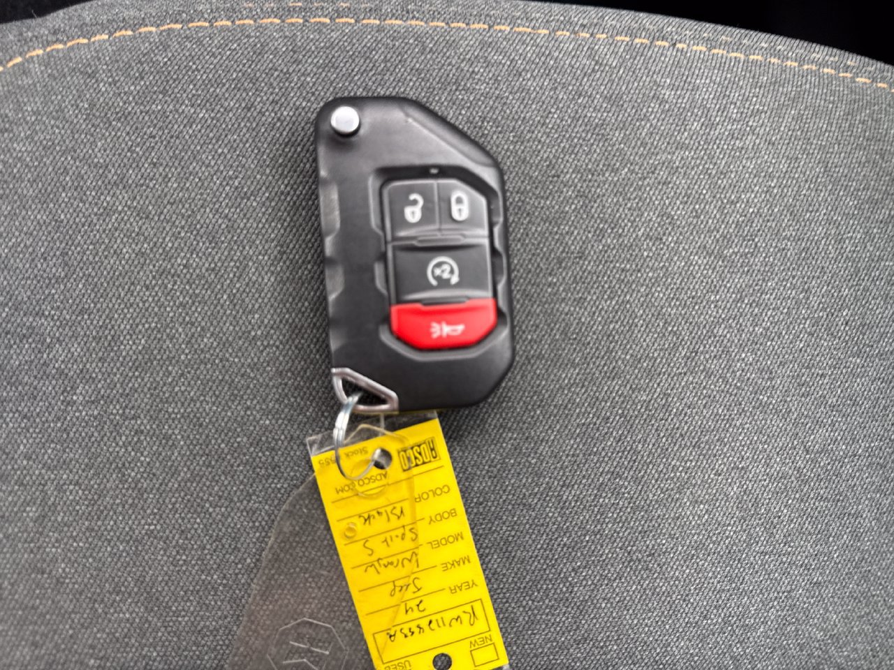 Used 2024 Jeep Wrangler Unlimited Sport AWD/4WD image 23