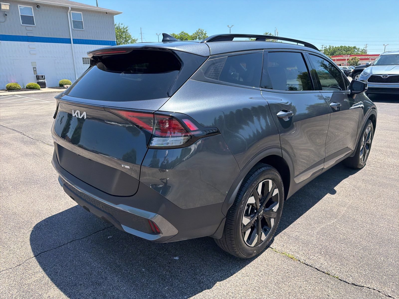 Used 2024 Kia Sportage X-Line w/ X-Line Premium Package AWD/4WD image 5