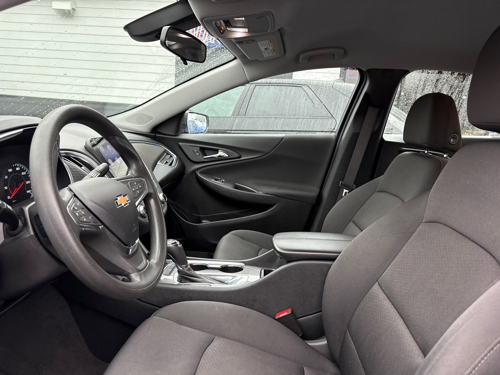 Used 2020 Chevrolet Malibu LT FWD image 13