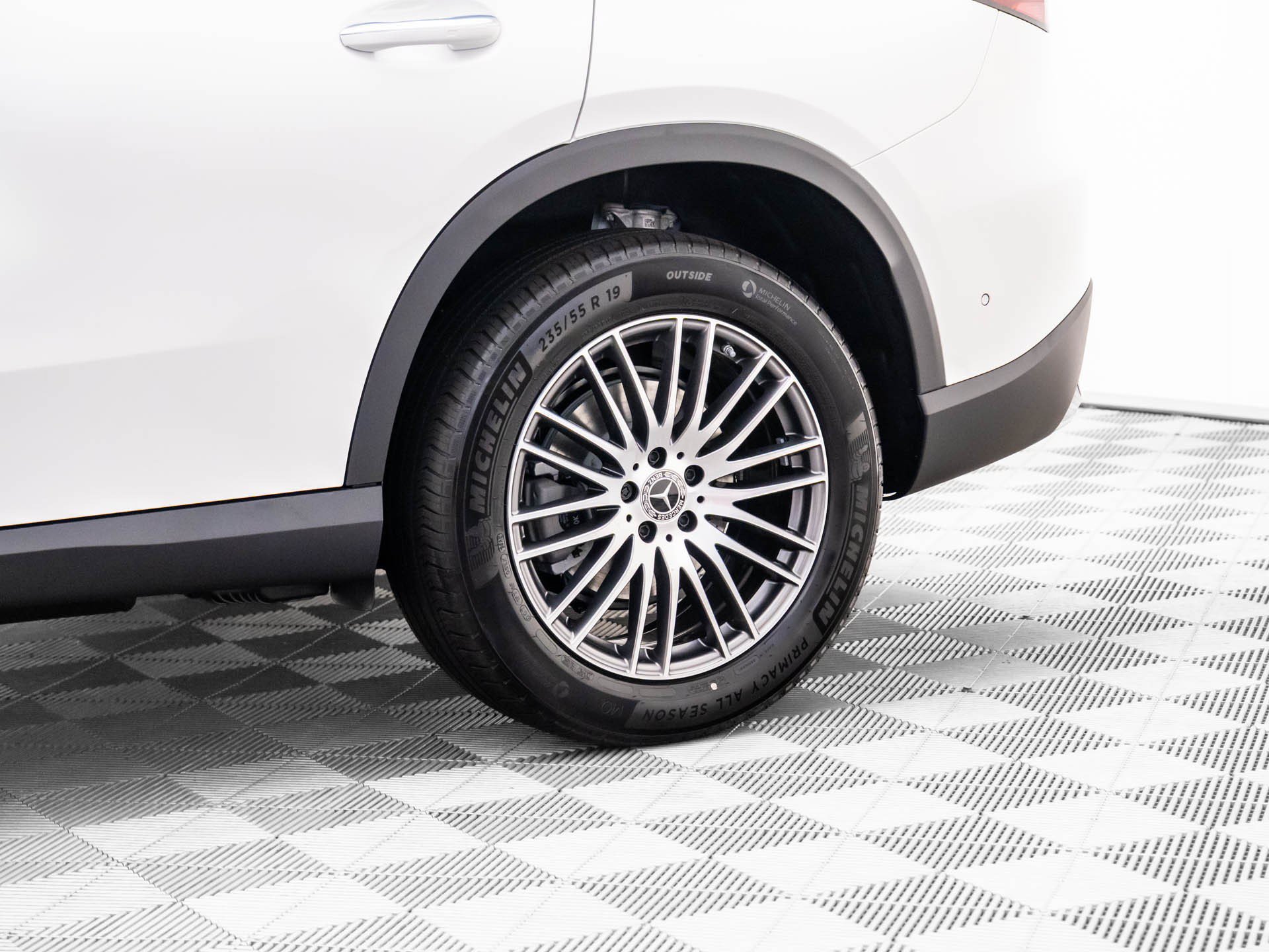 New 2026 Mercedes-Benz GLC 300 4MATIC image 30