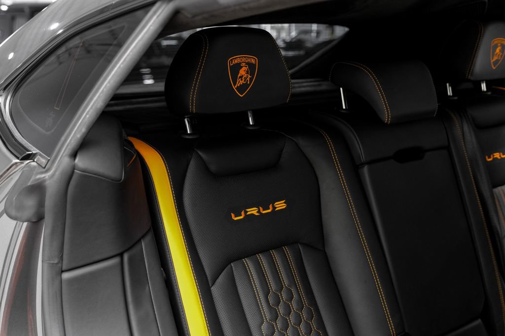 Used 2024 Lamborghini Urus S AWD/4WD image 43