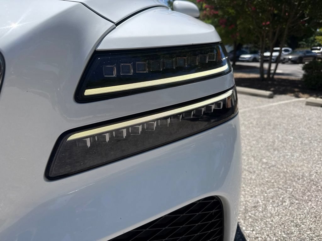Certified 2025 Genesis GV80 2.5T Advanced AWD/4WD image 4