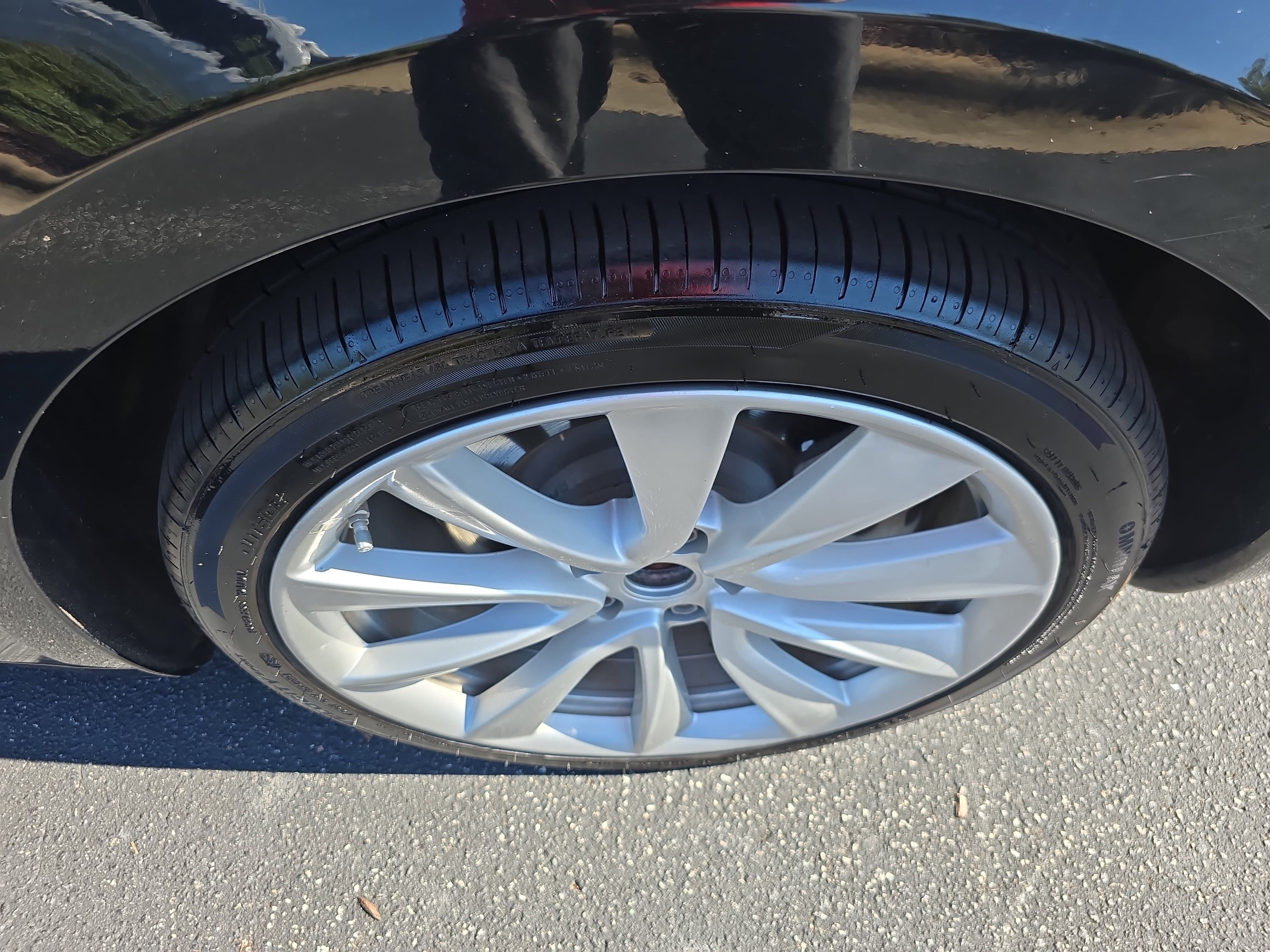 Used 2020 Tesla Model 3 Long Range AWD/4WD image 29