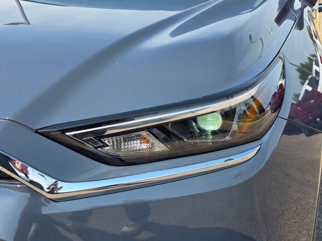 Used 2025 Toyota Grand Highlander FWD image 3