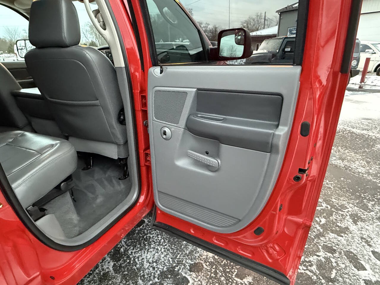 Used 2006 Dodge Ram 2500 Truck Laramie w/ Trailer Tow Group AWD/4WD image 24