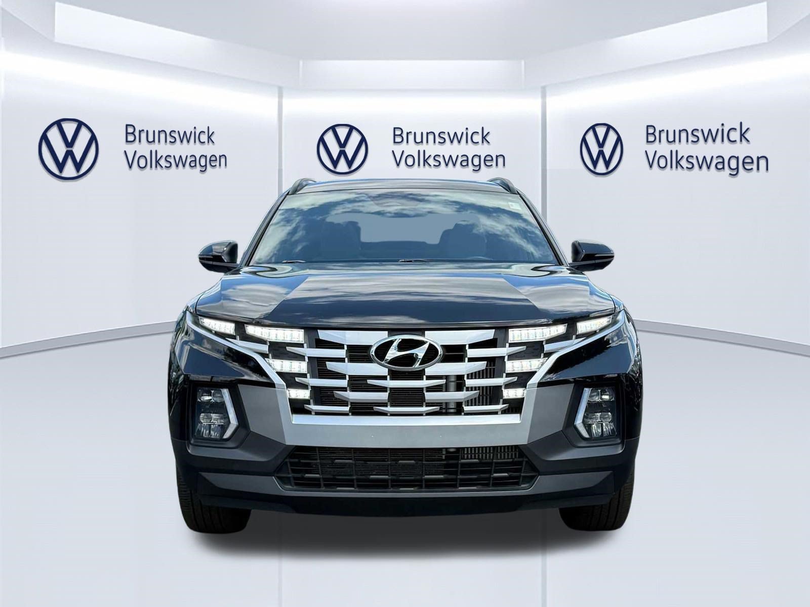 Used 2022 Hyundai Santa Cruz SEL Premium AWD/4WD image 2
