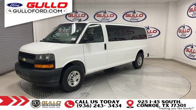Used 2023 Chevrolet Express 3500 LS RWD image 4