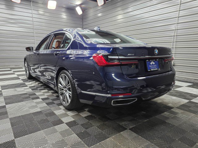 Used 2022 BMW 740i xDrive w/ Premium Package AWD/4WD image 7