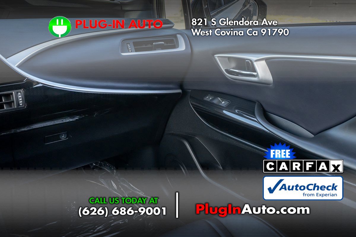 Used 2016 Toyota Mirai image 16