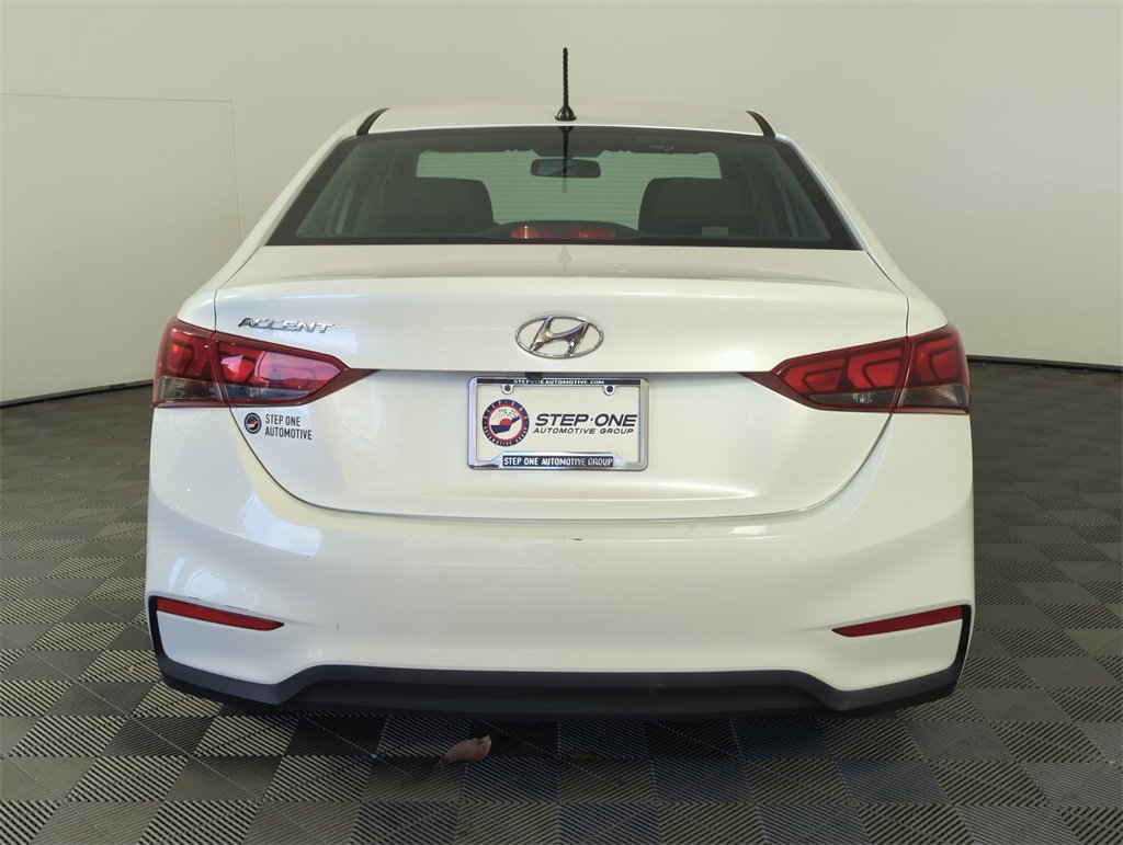Used 2021 Hyundai Accent SE image 6