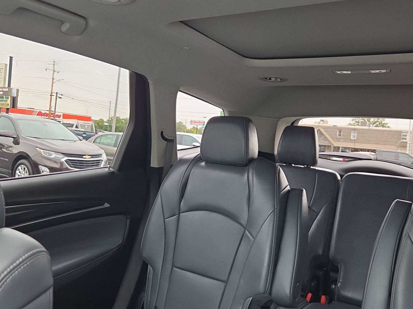Used 2019 Buick Enclave Essence FWD image 24
