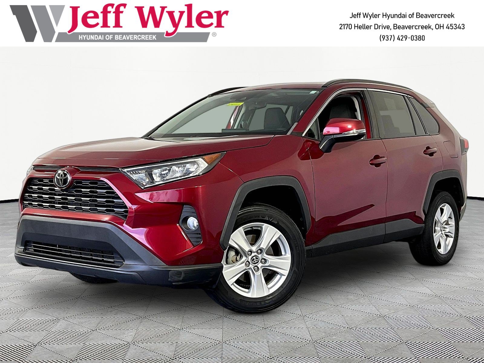 Used 2021 Toyota RAV4 XLE w/ Convenience Package AWD/4WD image 1