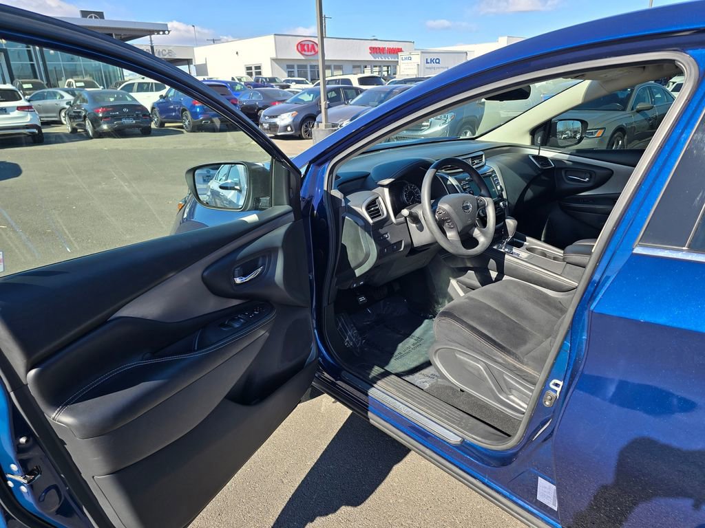 Used 2021 Nissan Murano S image 20