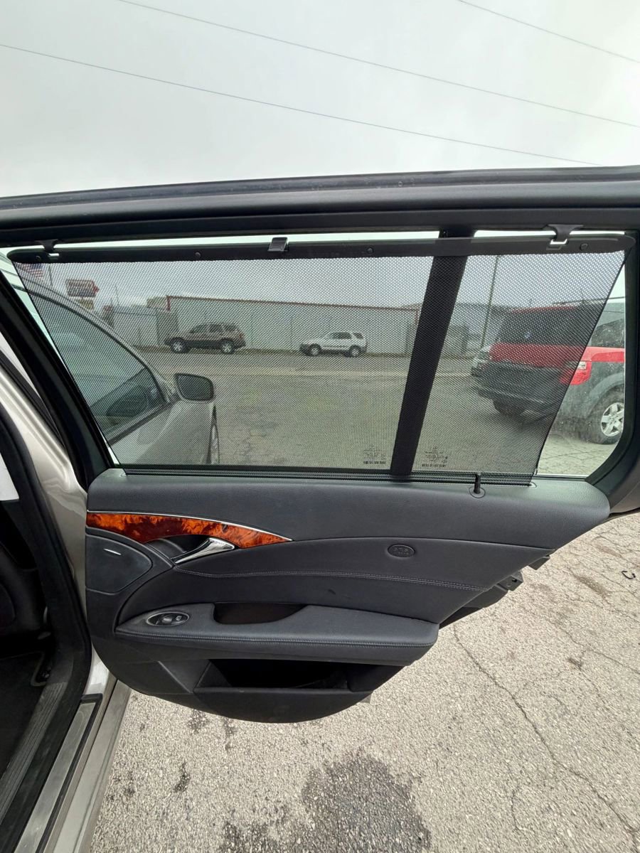 Used 2008 Mercedes-Benz E 350 E 350 4MATIC Wagon 4D image 17