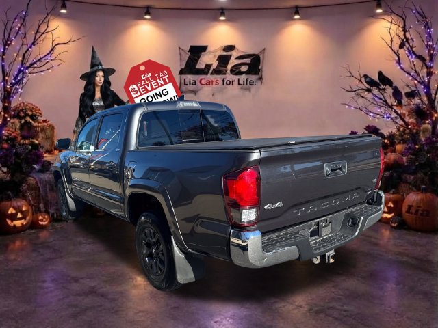 Used 2022 Toyota Tacoma SR5 AWD/4WD image 5