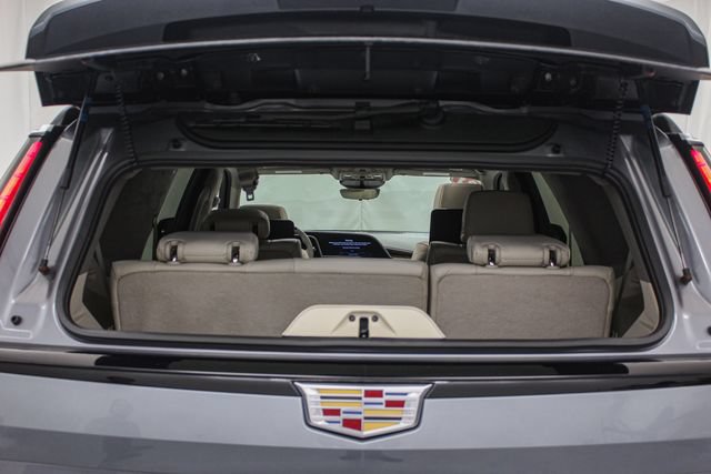 Certified 2021 Cadillac Escalade Sport Platinum AWD/4WD image 10