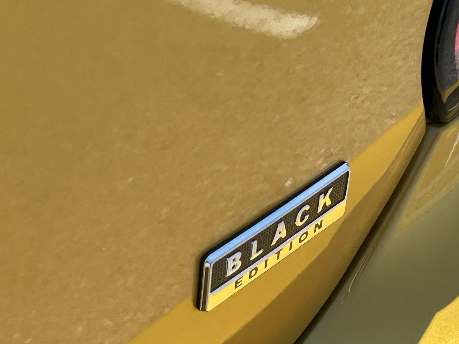 Used 2024 Mitsubishi Mirage Black Edition FWD image 11
