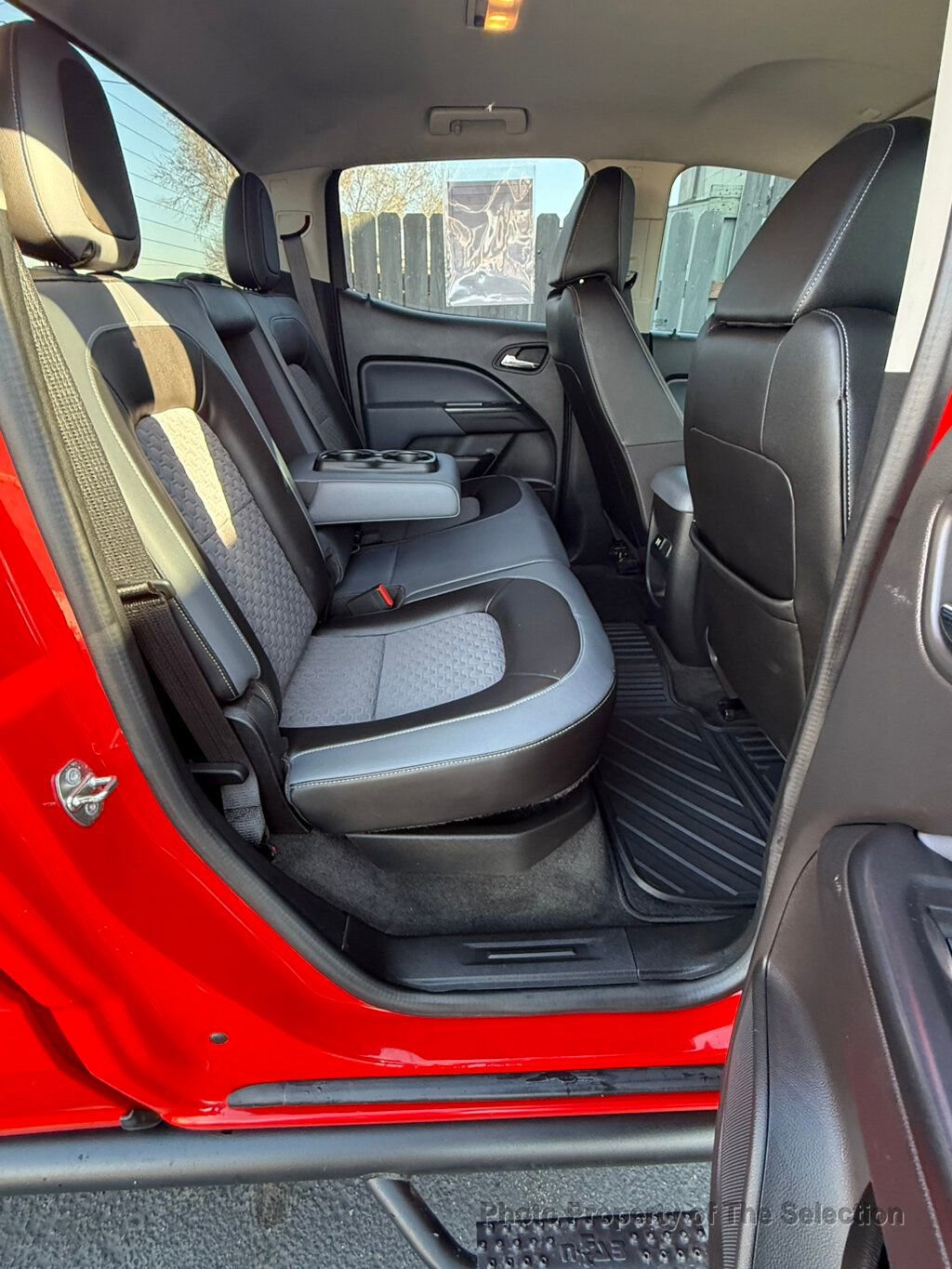 Used 2015 Chevrolet Colorado Z71 image 36