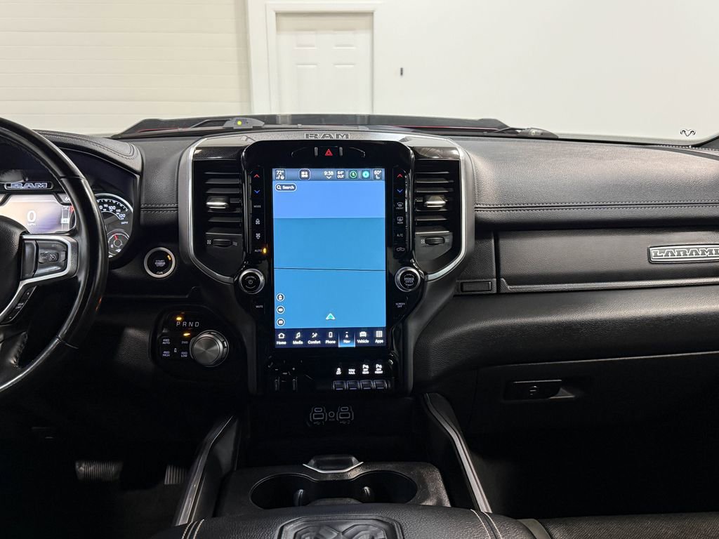 Used 2022 RAM 1500 Laramie w/ Sport Appearance Package image 18
