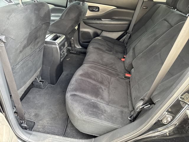 Used 2018 Nissan Murano SV w/ Premium Package FWD image 13