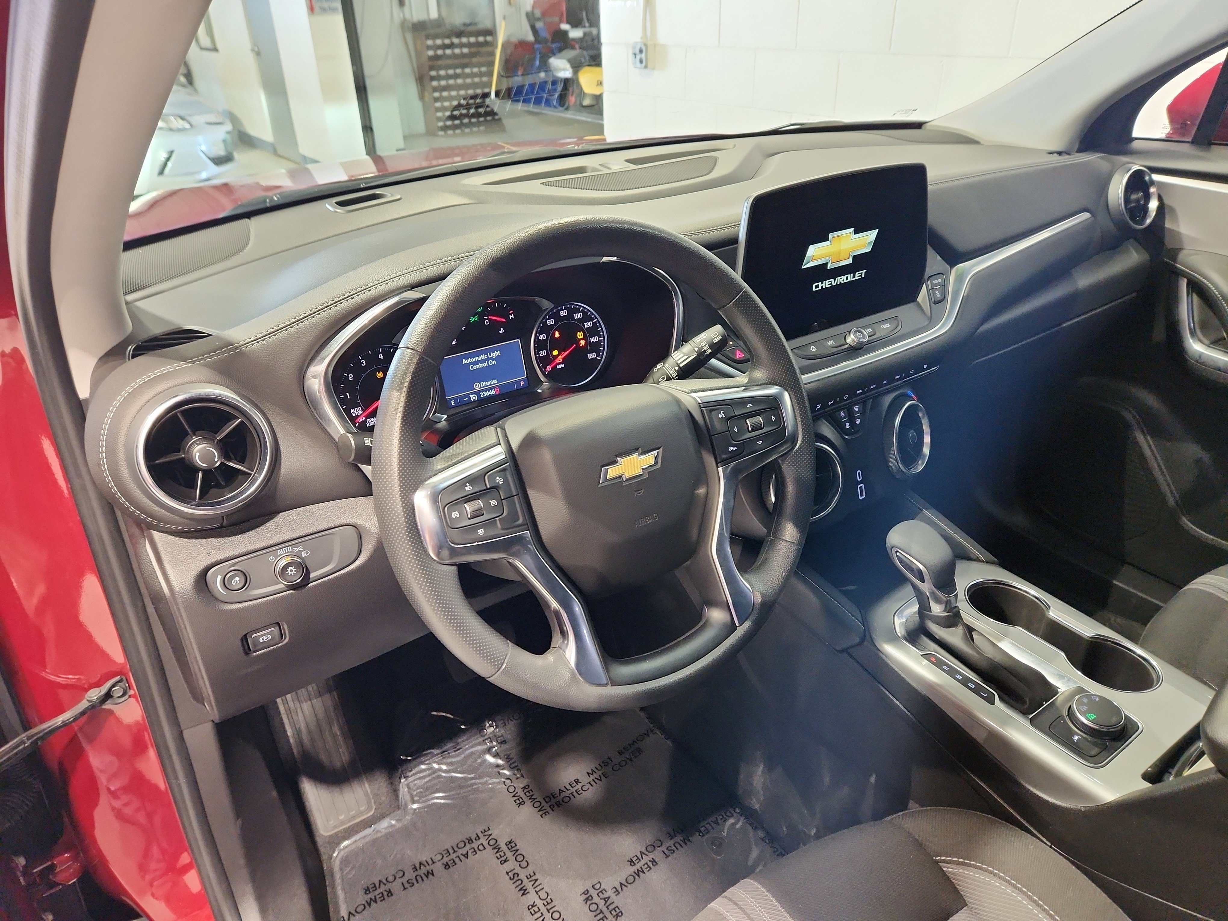 Used 2025 Chevrolet Blazer LT image 5