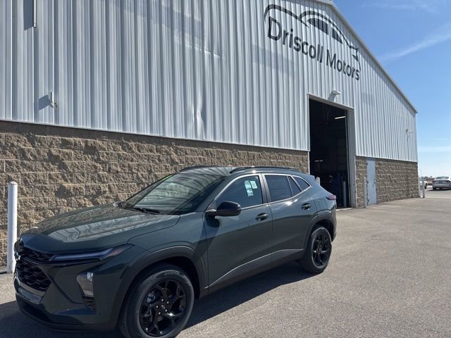 New 2026 Chevrolet Trax LT w/ Driver Confidence Package