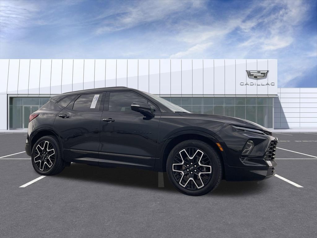 Used 2024 Chevrolet Blazer RS w/ Driver Confidence II Package image 1