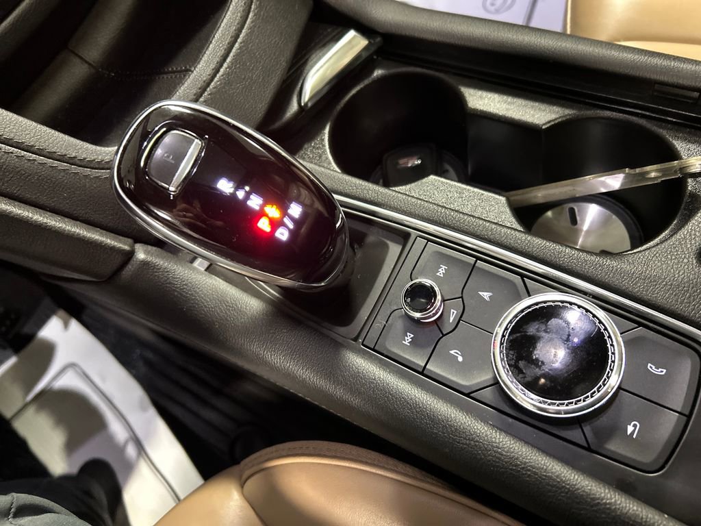 Used 2021 Cadillac XT6 Premium Luxury w/ Platinum Package image 20