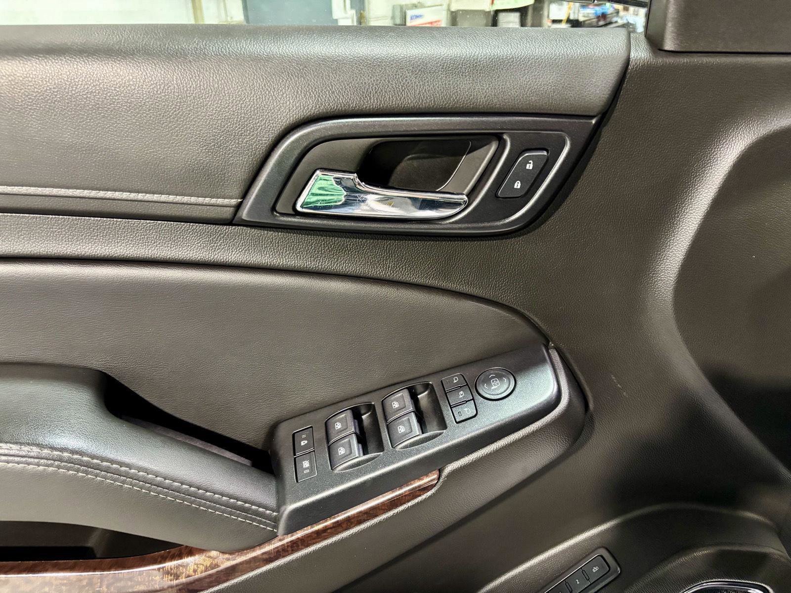 Used 2019 GMC Yukon XL SLT image 22