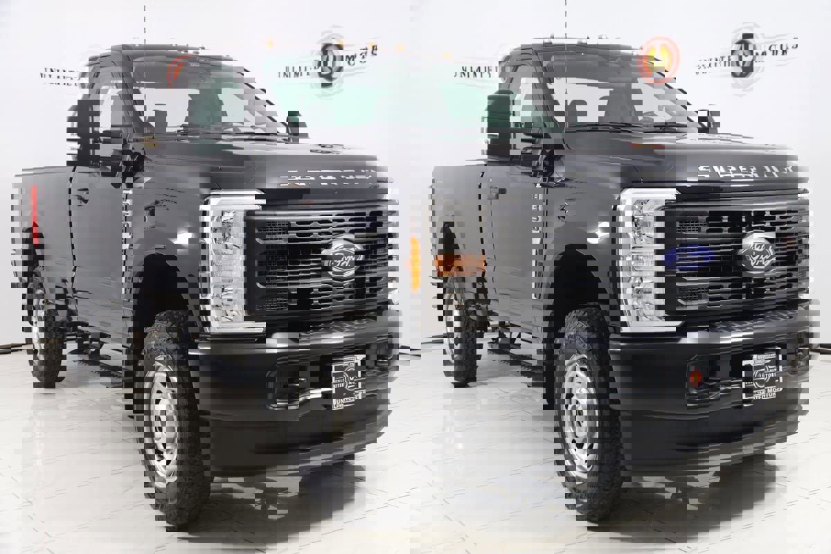 Used 2024 Ford F350 XL w/ Snow Plow/Camper Package image 16