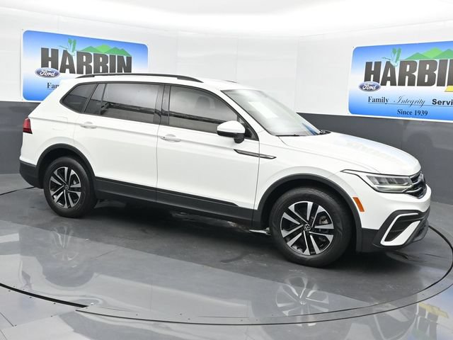 Used 2023 Volkswagen Tiguan S FWD image 3