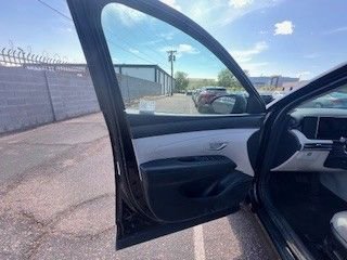 Used 2025 Hyundai Tucson Blue image 12