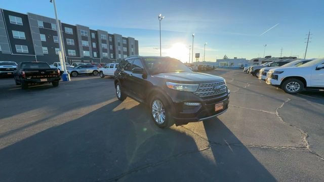 Used 2020 Ford Explorer Limited image 2