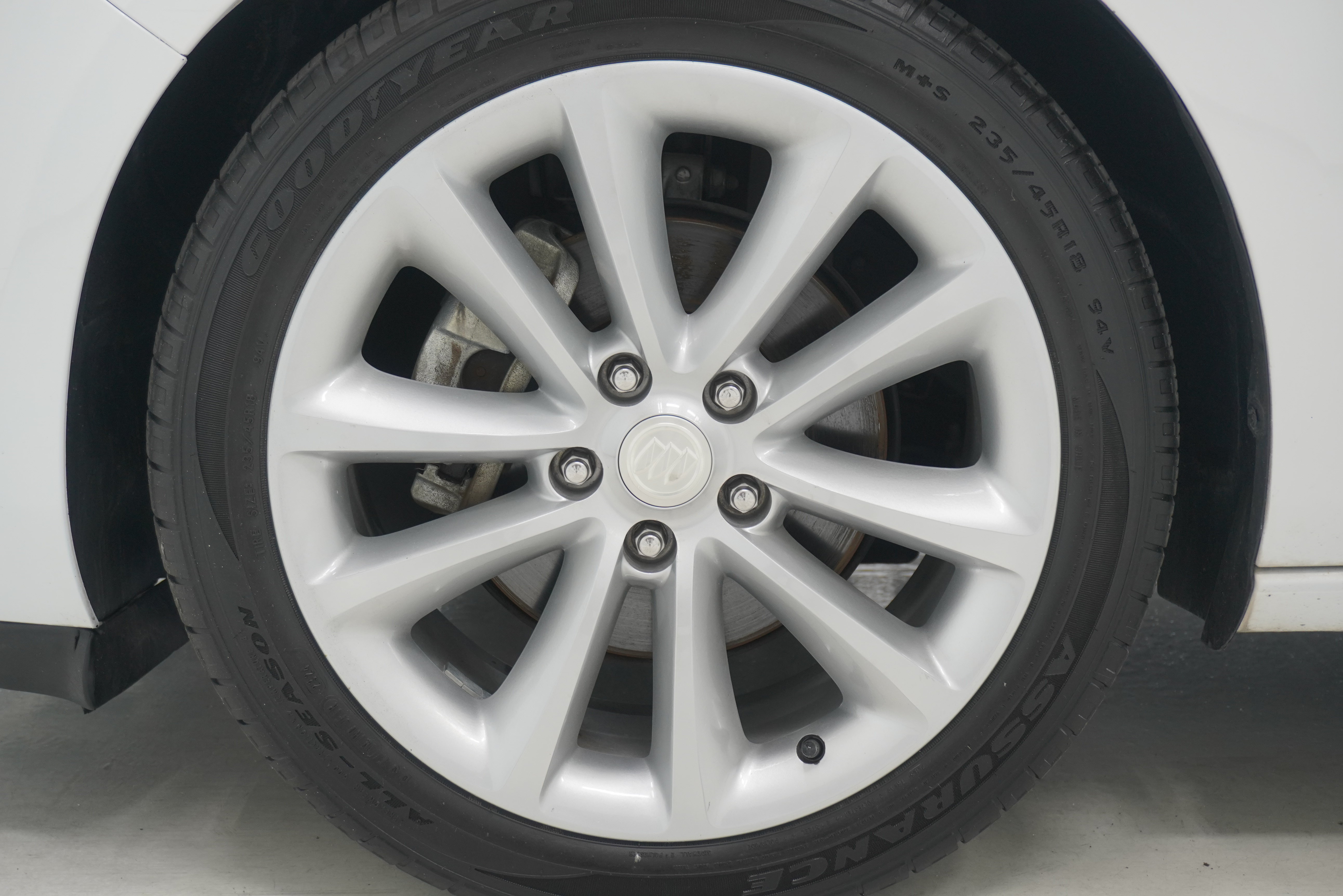 Used 2014 Buick Verano Leather FWD image 26