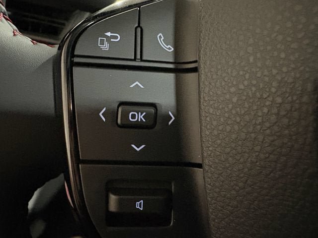 Used 2026 Toyota Prius Plug-In Hybrid FWD image 14