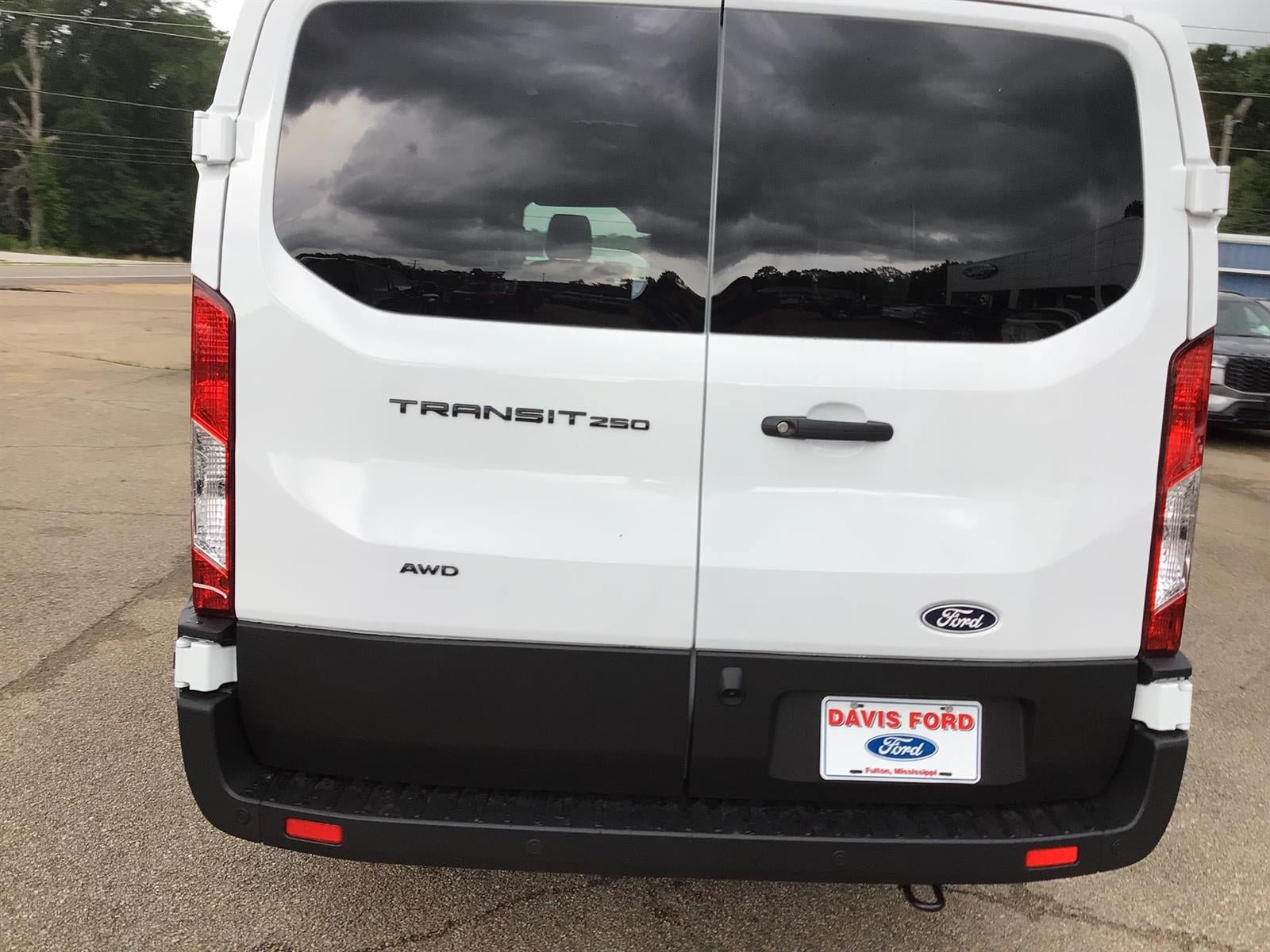 New 2026 Ford Transit 250 Low Roof AWD w/ Exterior Upgrade Package image 10