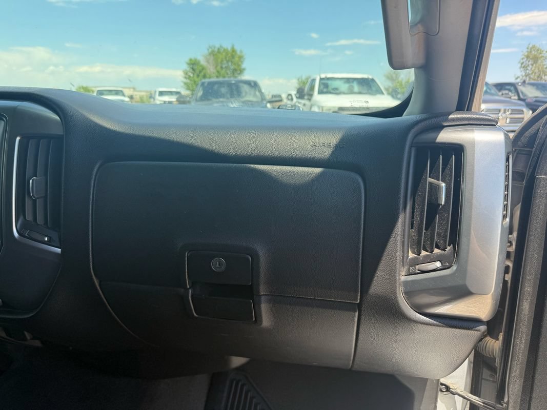 Used 2016 Chevrolet Silverado 2500 LT AWD/4WD image 19