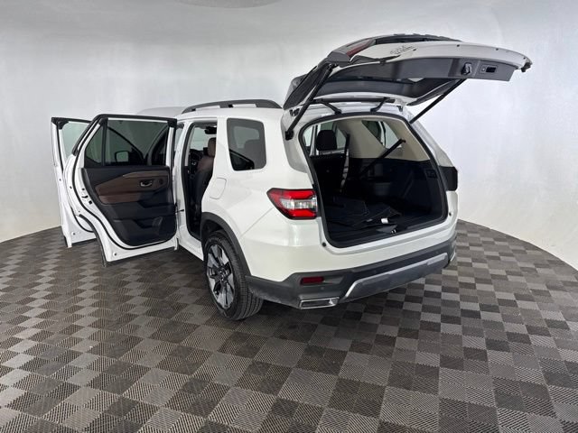 Used 2026 Honda Pilot Elite image 20