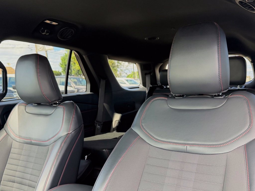 Used 2026 Ford Explorer ST-Line RWD image 17