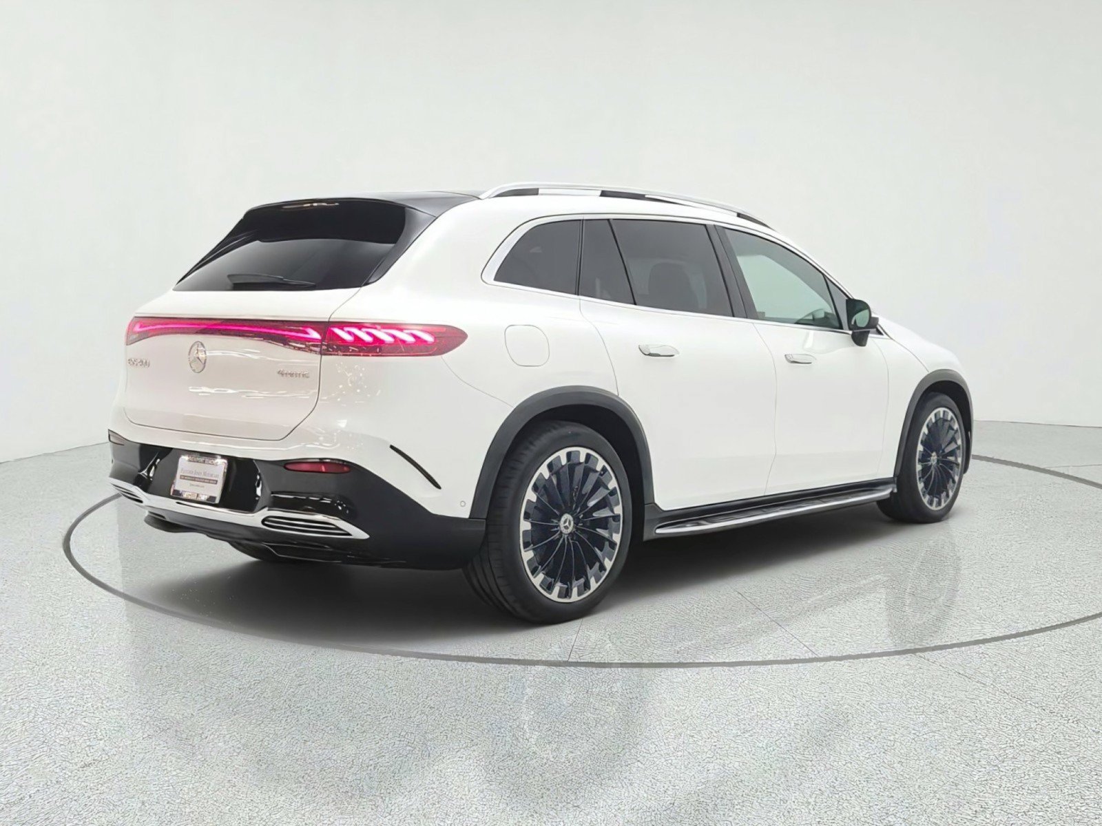 New 2027 Mercedes-Benz EQS 400 4MATIC SUV image 5