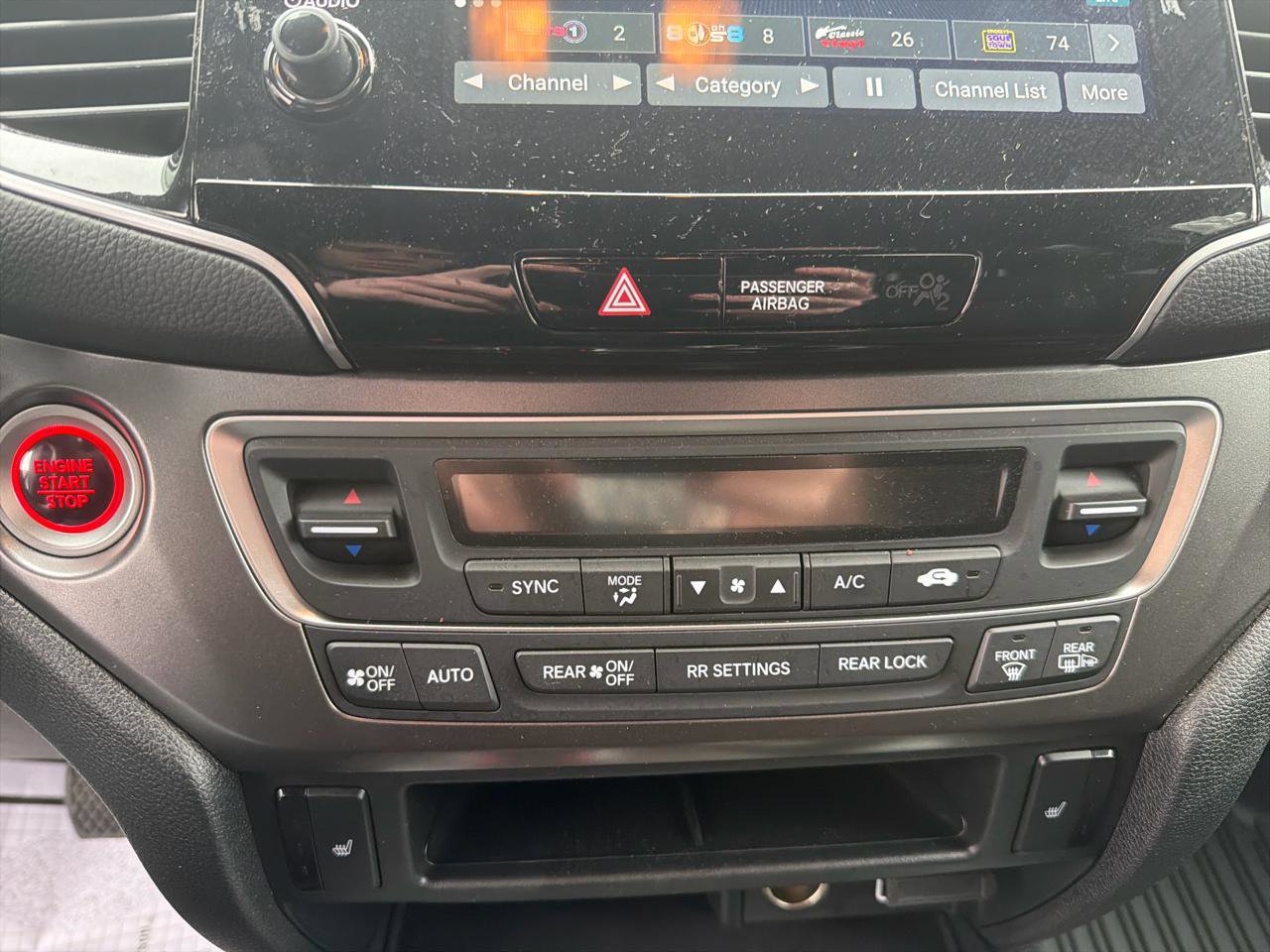 Used 2022 Honda Pilot Sport image 25