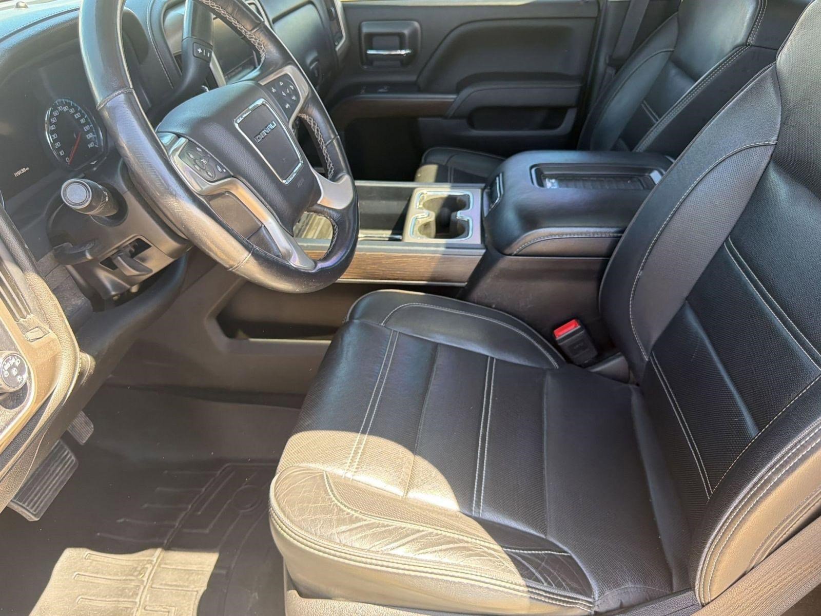 Used 2017 GMC Sierra 3500 Denali w/ Duramax Plus Package image 5