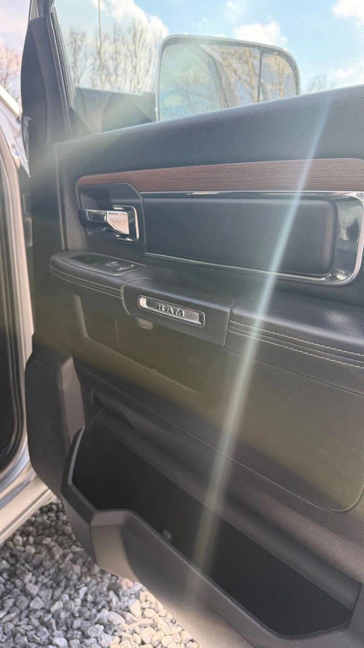 Used 2015 RAM 2500 Laramie w/ Convenience Group image 25
